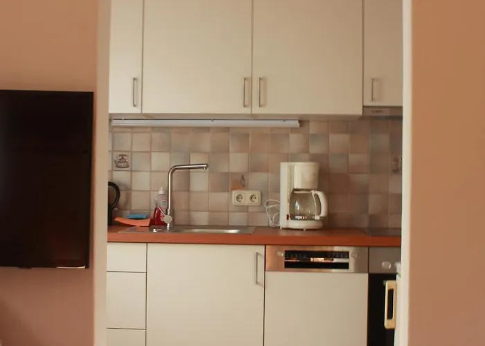 Griselda Apartment *